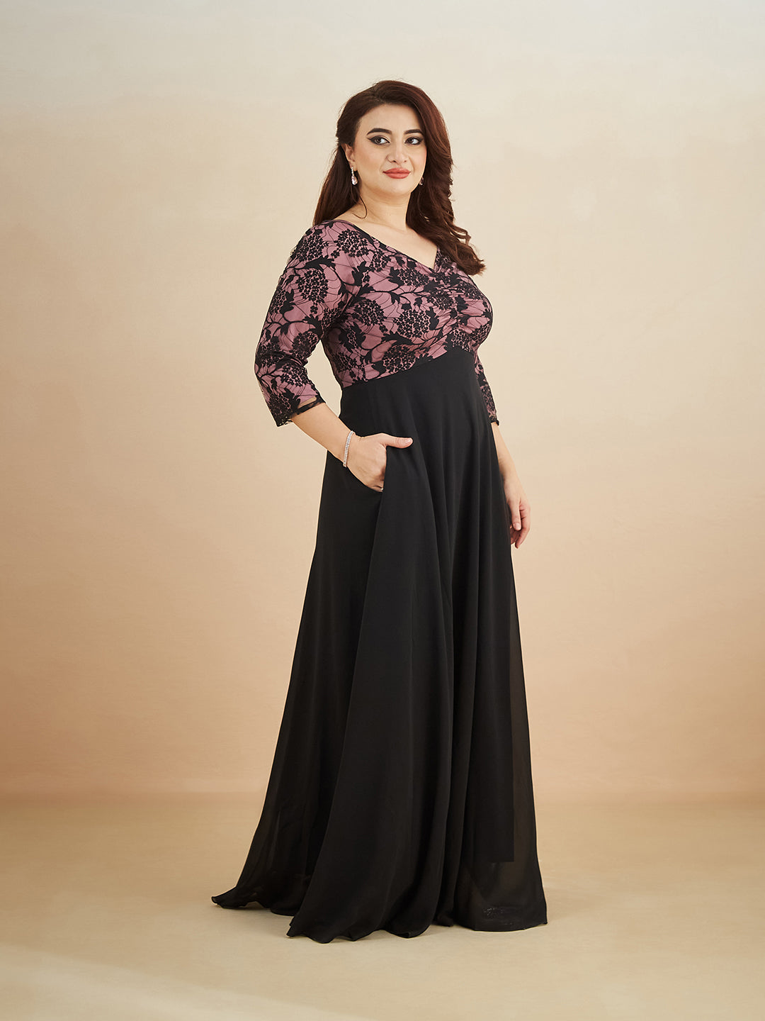 Black And Lavender Sweet heart neck 3/4 Sleeve Self Design Fit & Flare Maxi Dress for Women