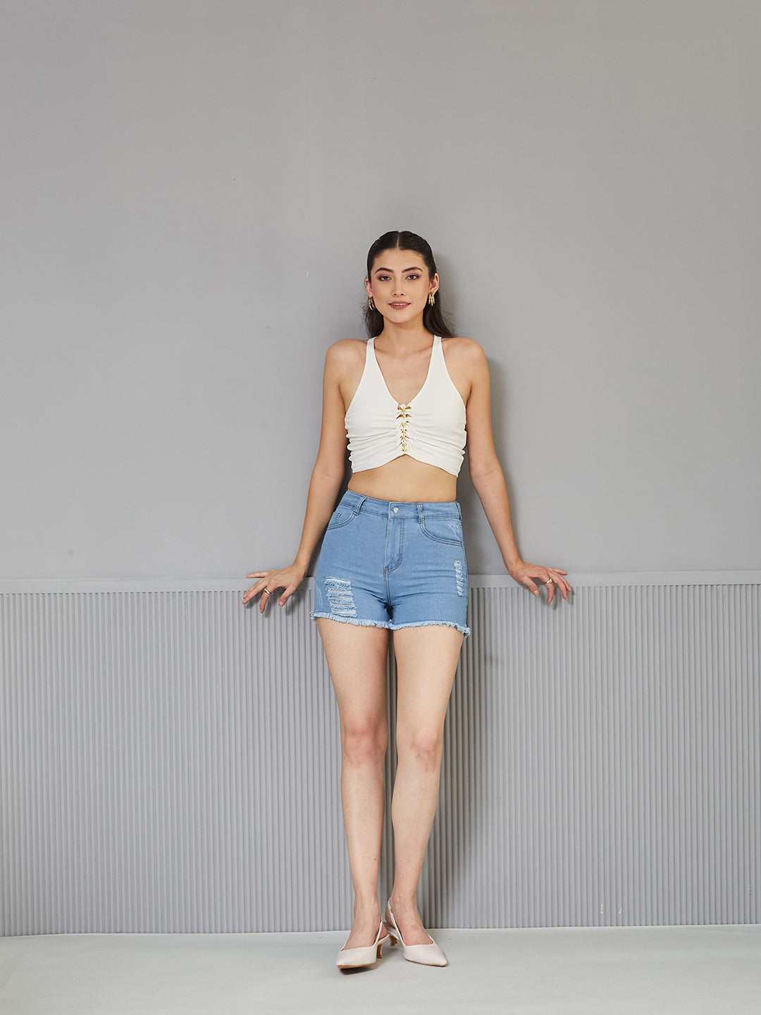 Blue Relaxed Mid-Rise High Distress Regular Non Stretchable Denim Shorts for Women