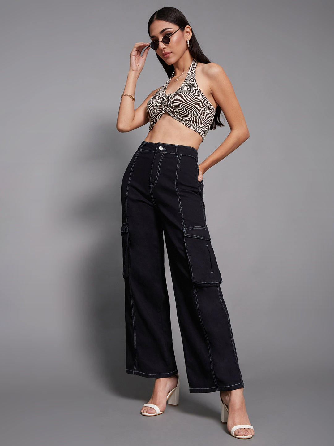 24/7 Comfort Black Wide-Leg High-Rise Stretchable Cargo Pockets Denim Jeans