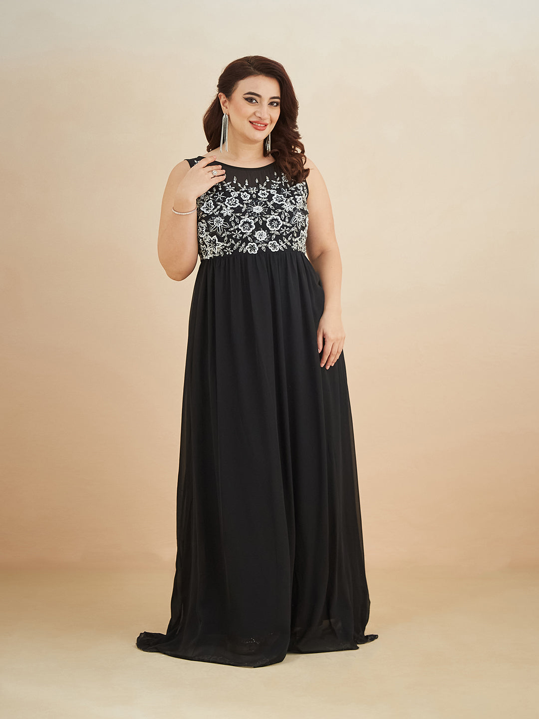 Black Boat-Neck Sleeveless Solid Embellished Maxi Dress for Women
