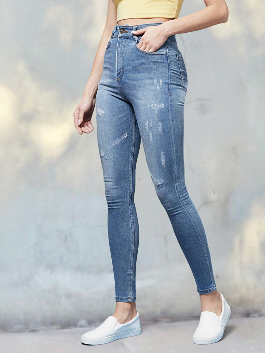 Blue Skinny-Fit High-Rise Mild Distress Regular Stretchable Denim Jeans for Women