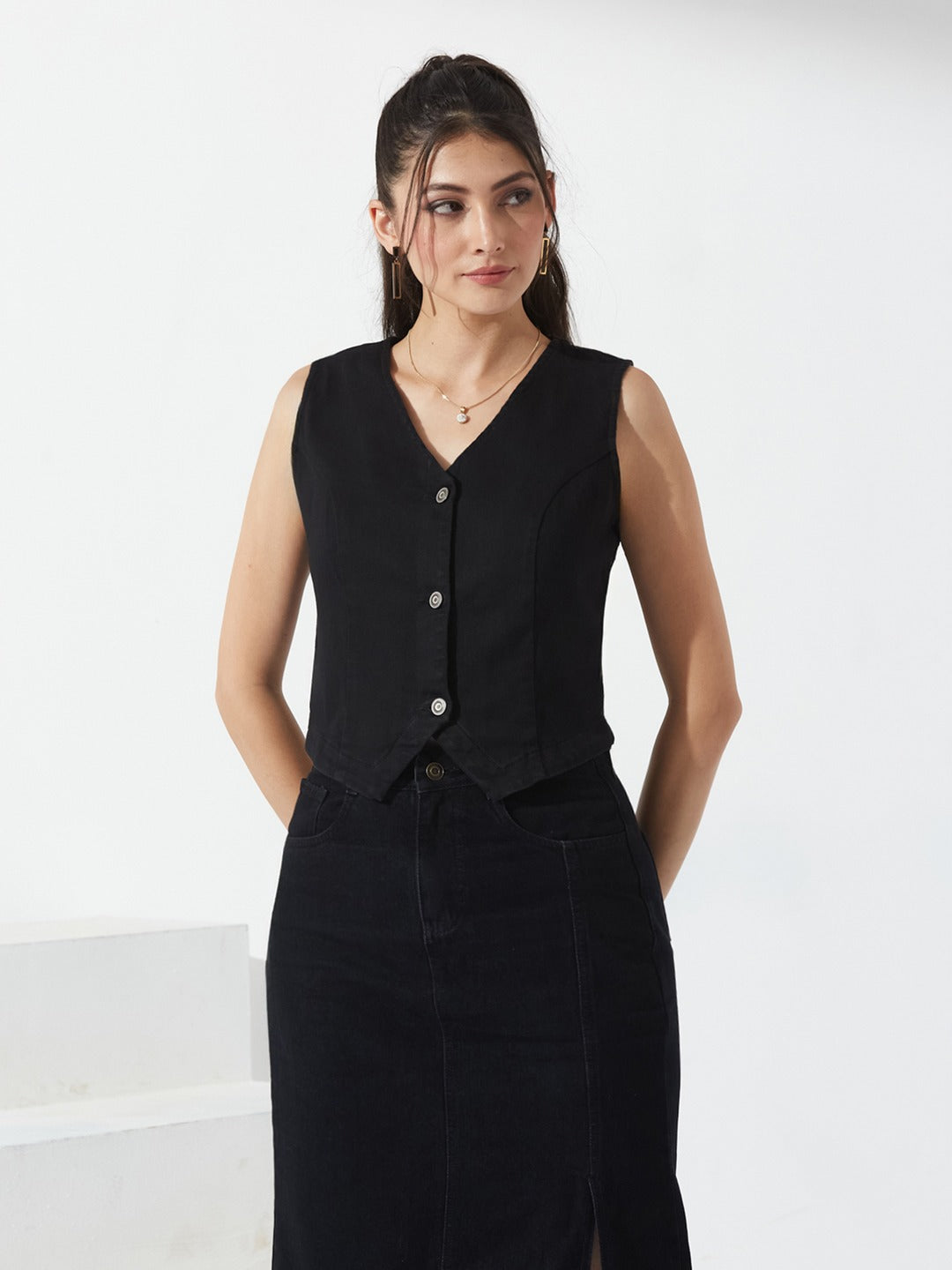 Black V Neck Sleeveless Solid Waistcoat-Styled Cropped Denim Top for Women