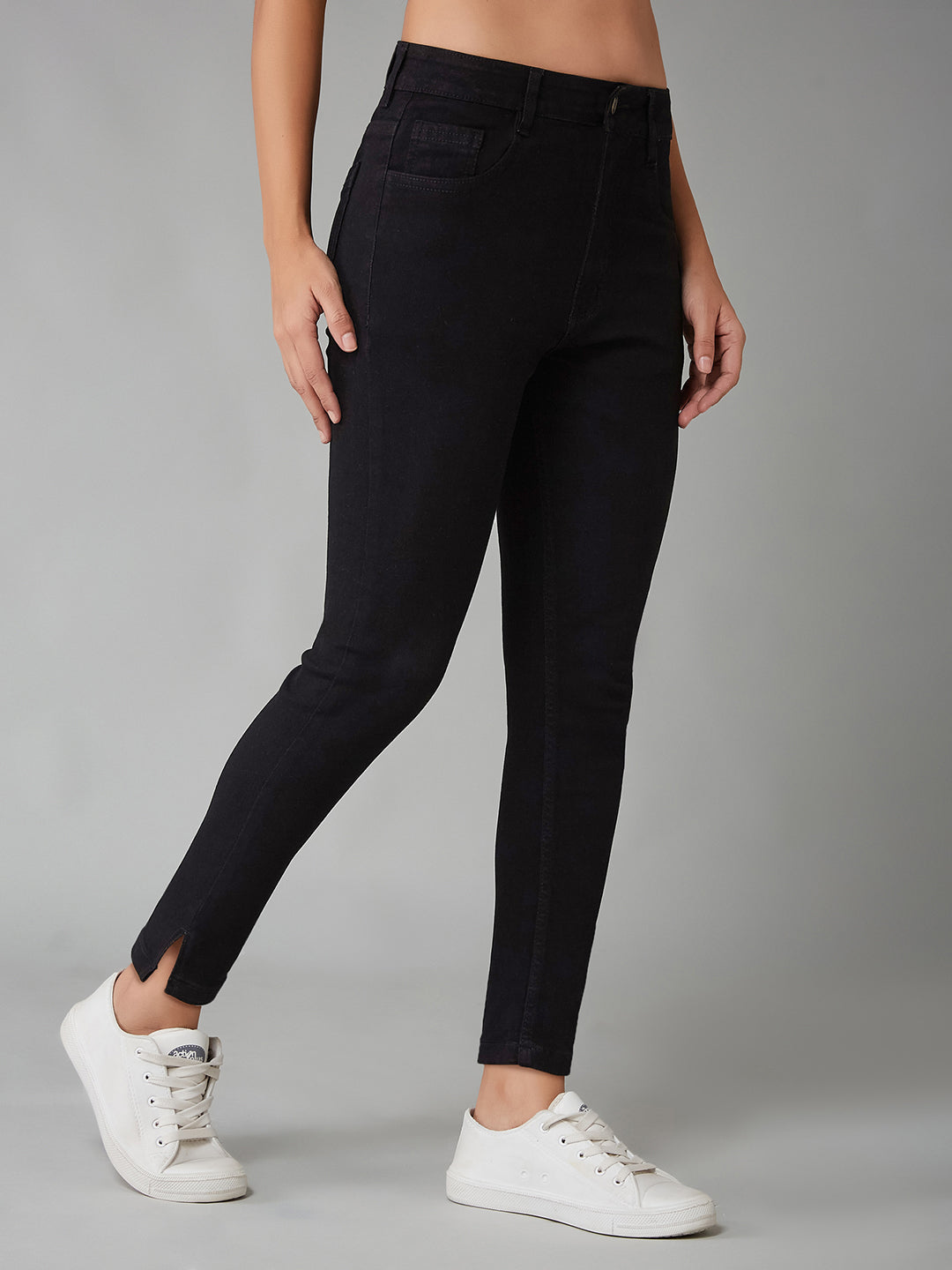 Women's Black Skinny High-Rise Clean-Look Cropped Stretchable Denim Jeans