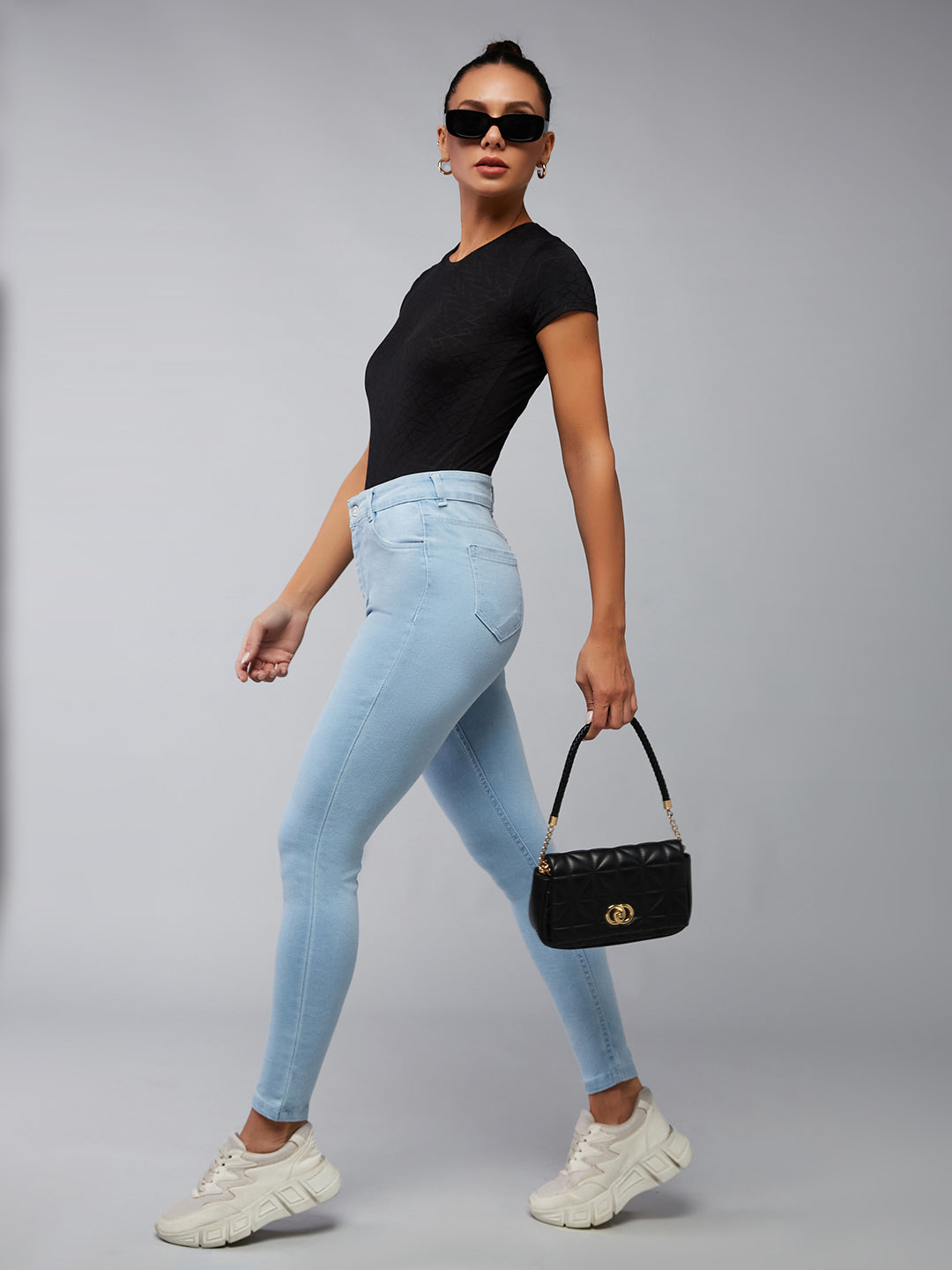 24/7 Comfort Light Blue Skinny Fringed Hemline Detailing High-Rise Cropped Solid Stretchable Denim Jeans
