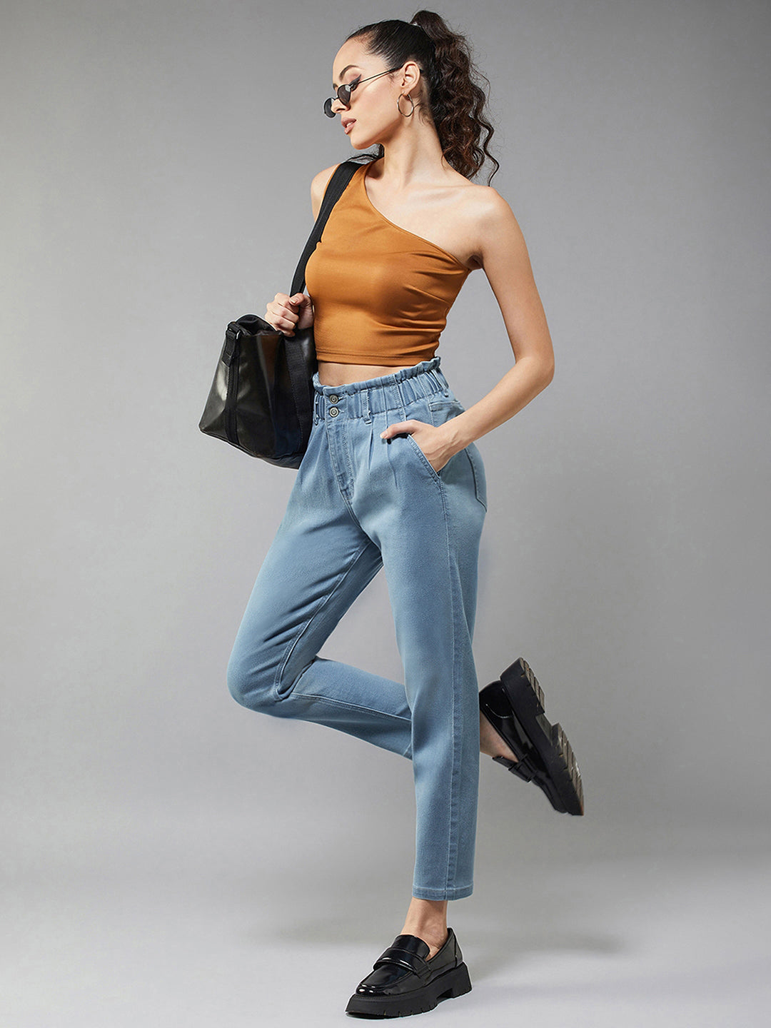 Women's Blue Tapered Fit High-Rise Stretchable Denim Jeans