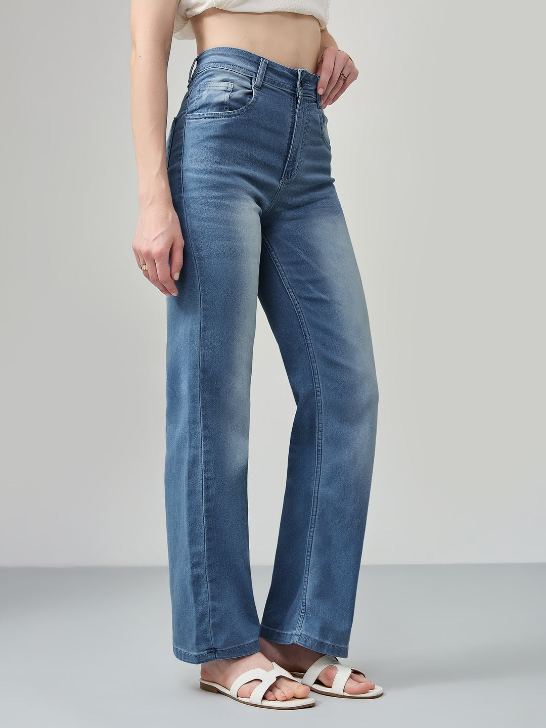 Light Blue Wide-Leg Mid Rise Blast Effect Light Weight Denim Jeans for Women
