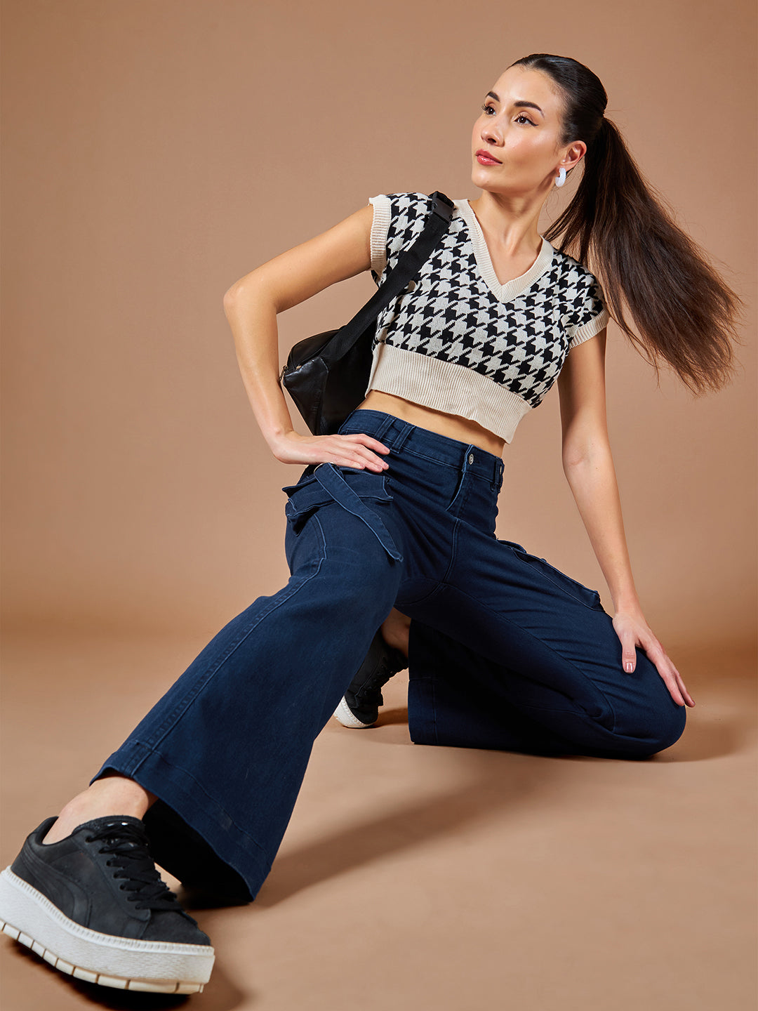 24/7 Comfort Navy-Blue Bell-Bottom Bootcut Hourglass High-Rise Stretchable Denim Jeans