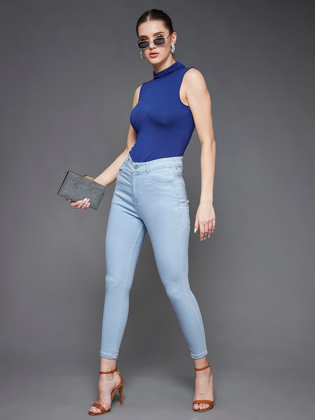24/7 Comfort Light Blue Skinny High-Rise Cropped Stretchable Denim Jeans