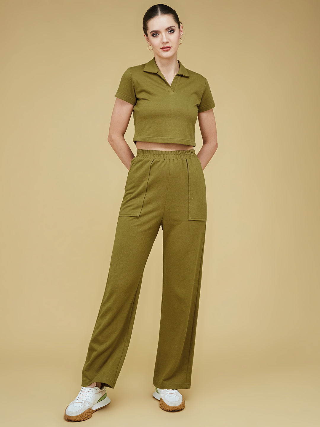 Women's Olive Green Shirt Collar Short Sleeve Solid Regular-Length Cotton Sporty Co-Ord Set