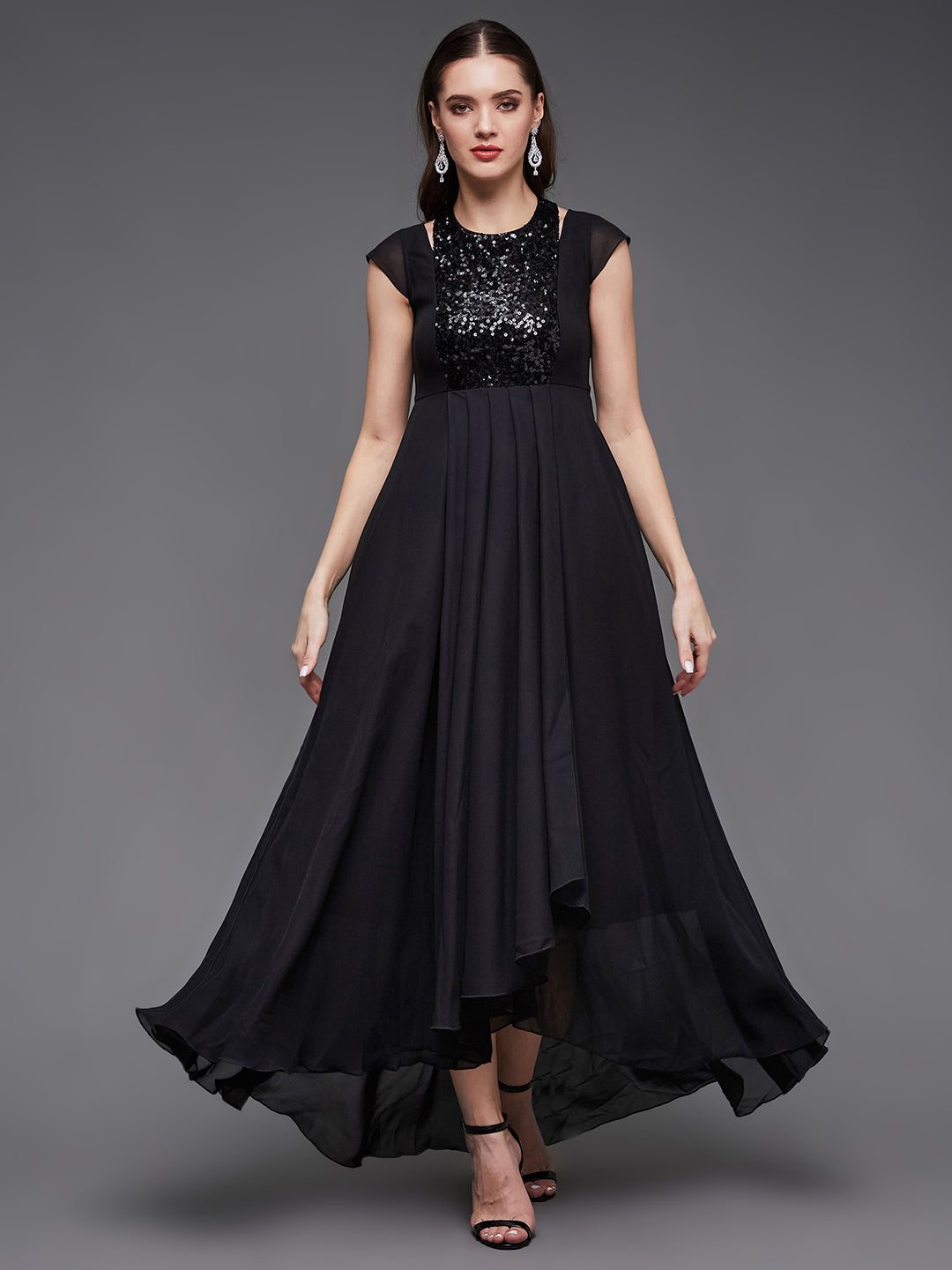 Women's Black Halter-Neck Cap-Sleeve Solid Pleated Embellished Georgette Maxi Dress