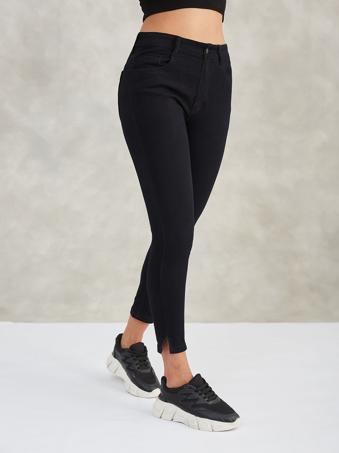 Women's Black Skinny High Rise Clean Look Cropped Stretchable Denim Jeans