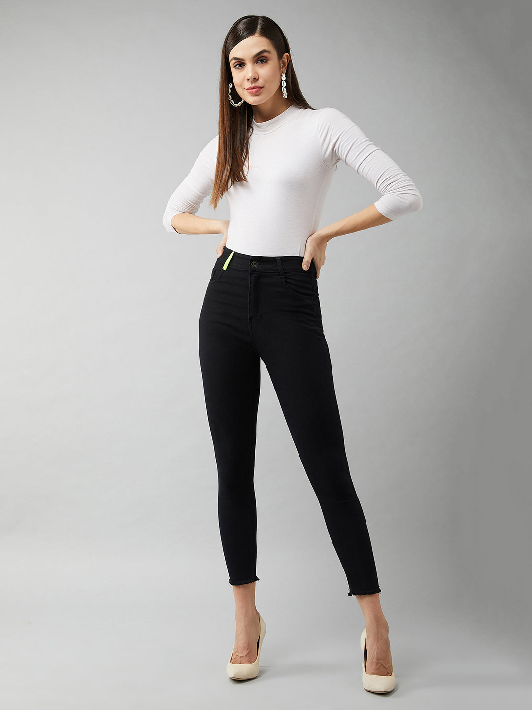 Women's Black Cotton Skinny-Fit Cropped High-Rise Stretchable Denim Jeans