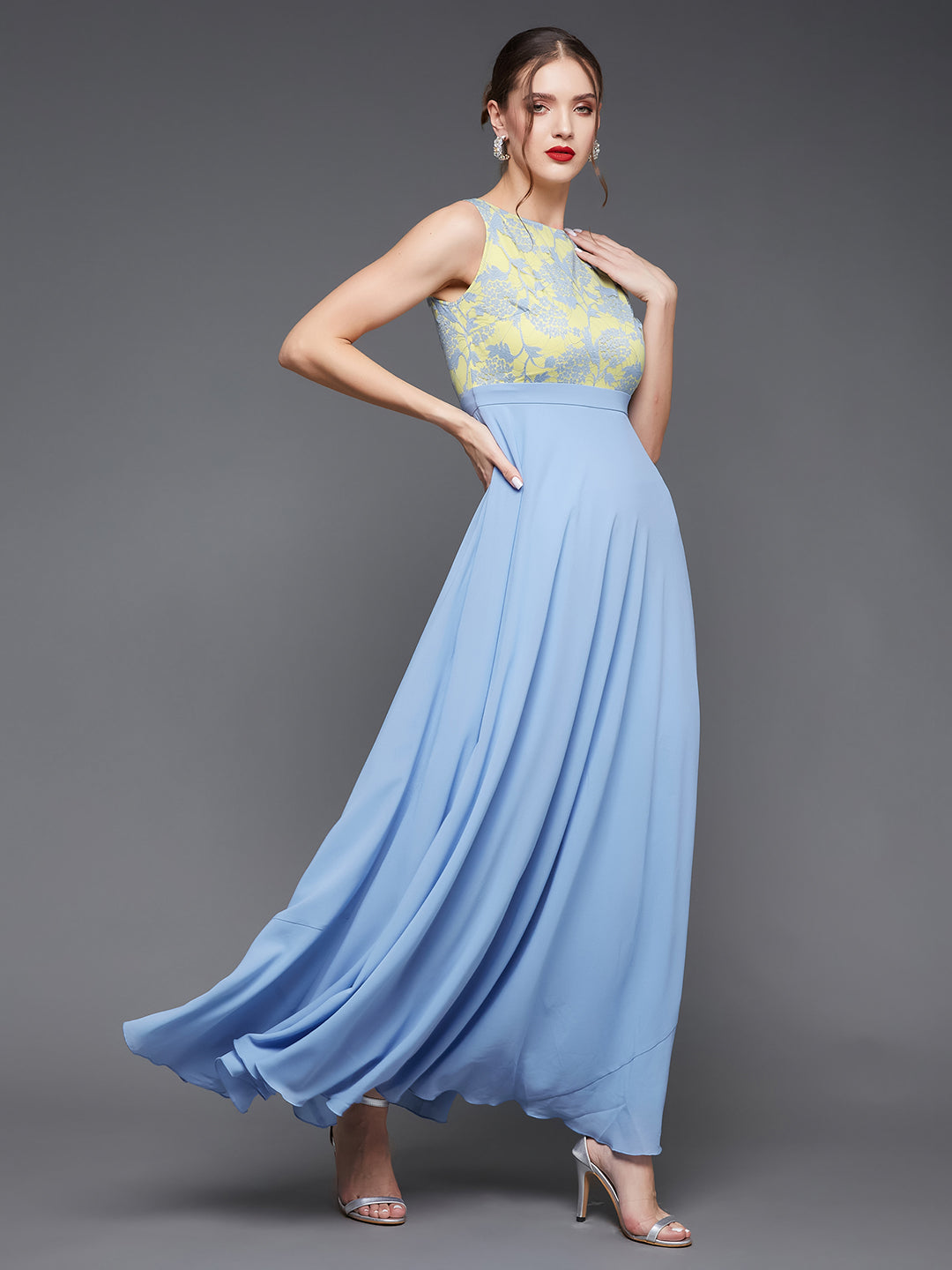 Women's Sky Blue Round Neck Sleeveless Georgette & Lace Floral Fit & Flare Maxi Dress