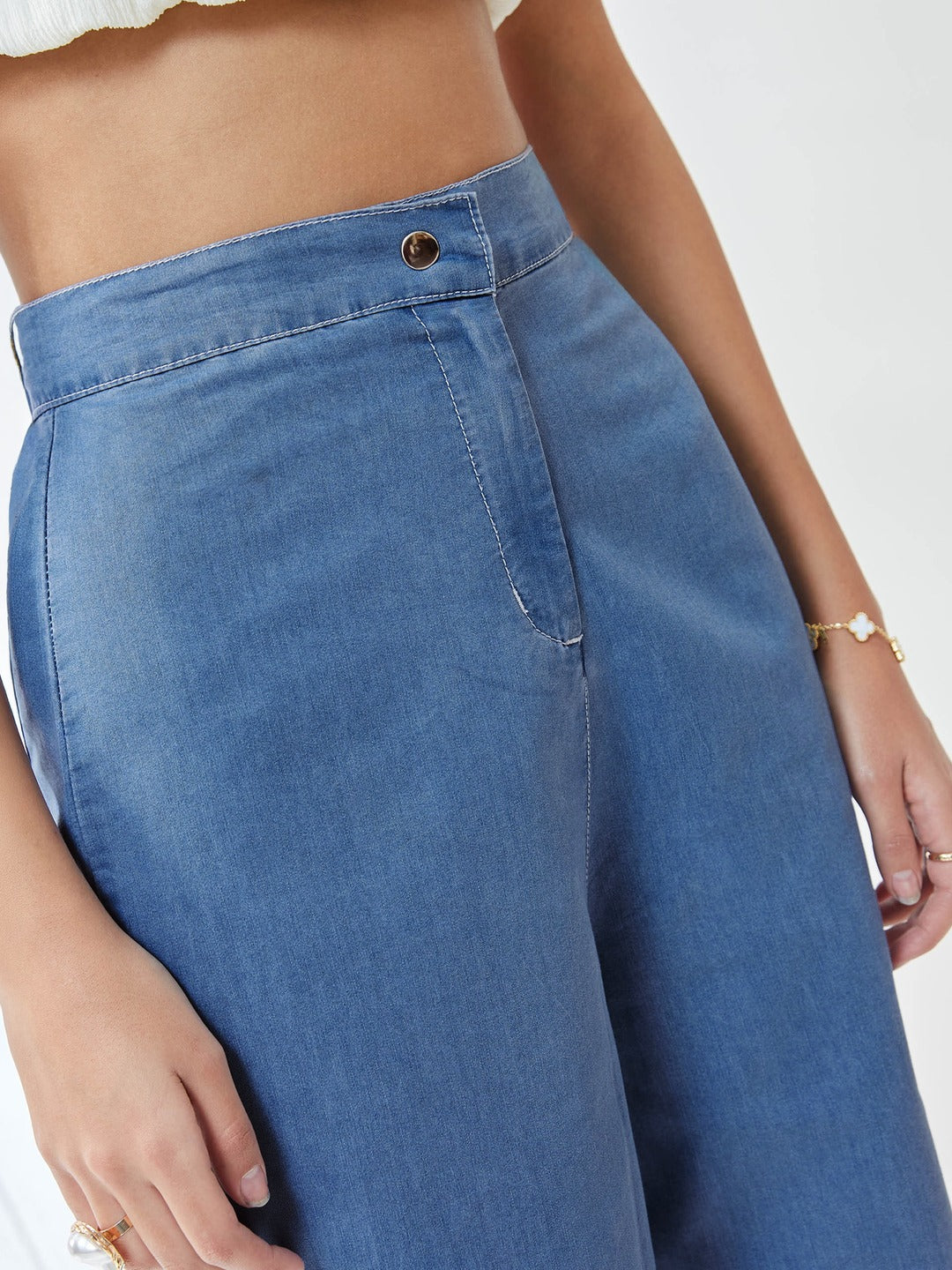 Blue Flared Wide-Leg High Rise Clean Look Regular Length Non Stretchable Light Weight Denim Pants for Women