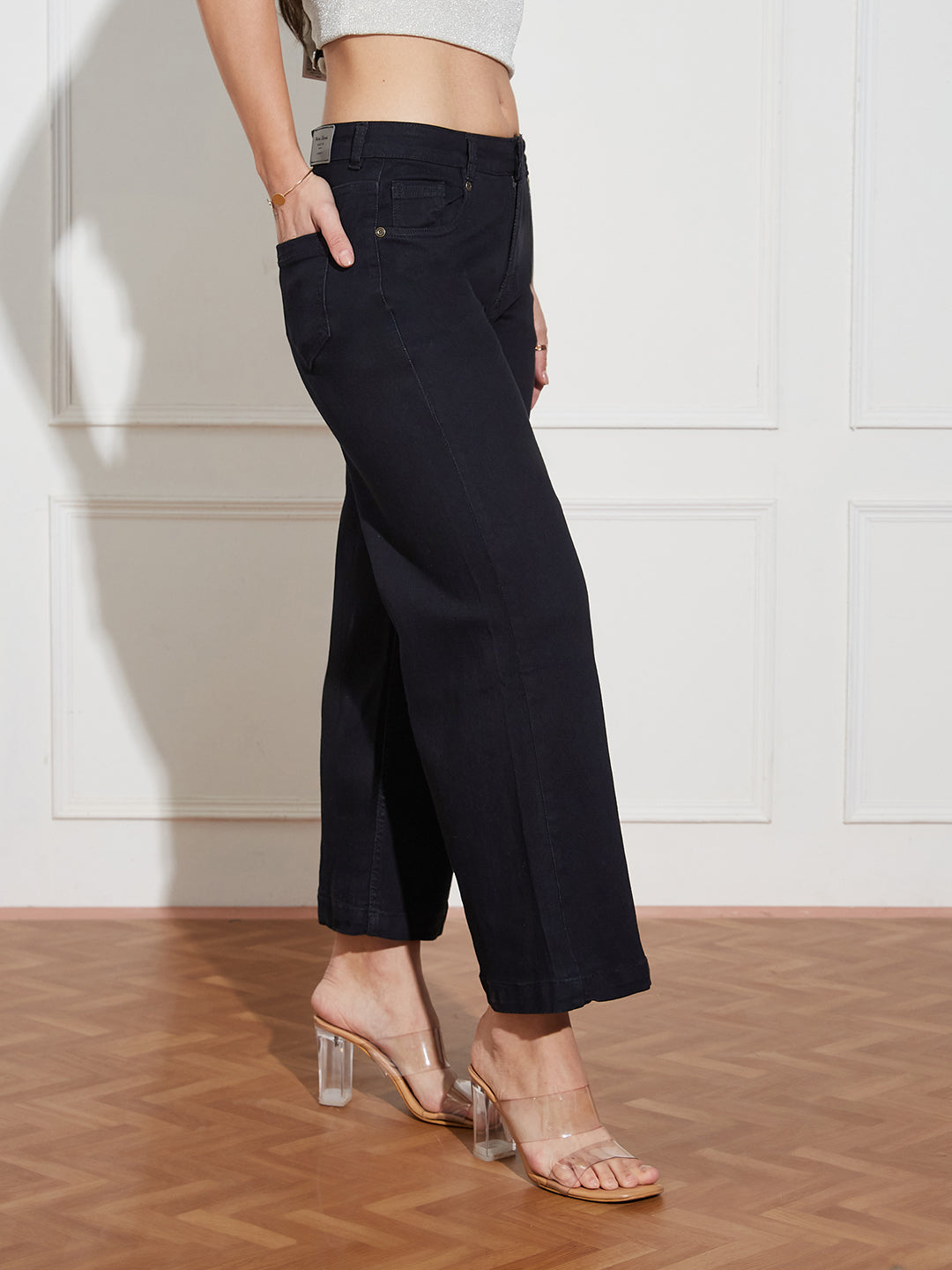 Women's Black Wide-Leg Mid Rise Clean Look Cropped Stretchable Denim Jeans