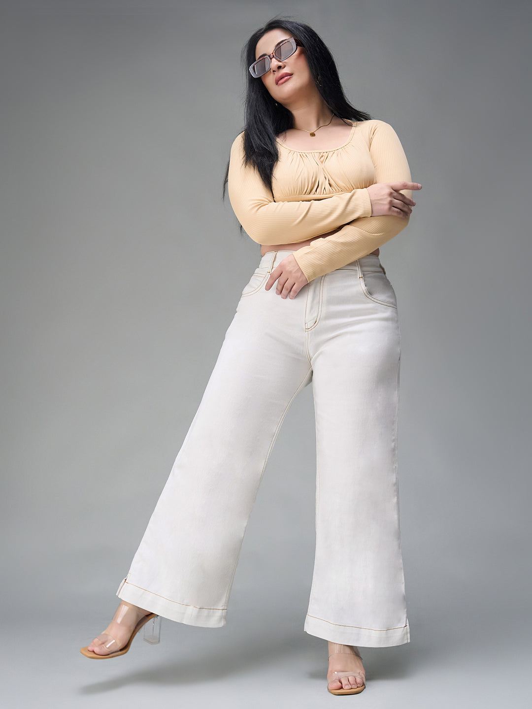 Body Bliss White Flared Mid-Rise Ankle length Stretchable Denim Jeans for Women