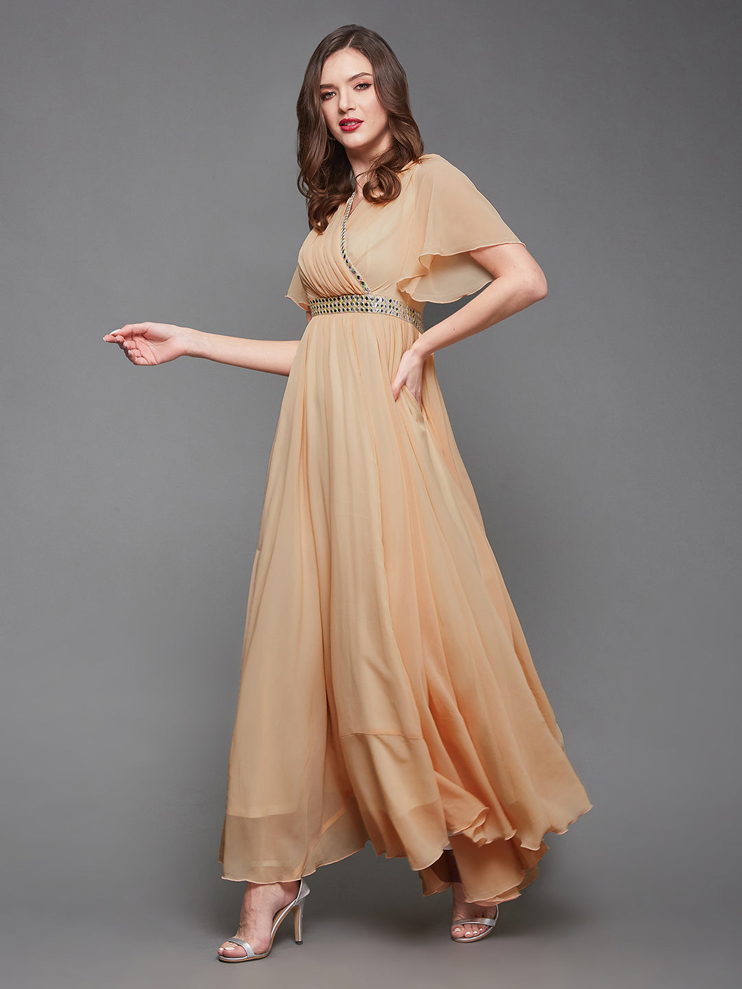 Women's Peach V-Neck Flared Georgette Solid Fit & Flare Maxi Dress