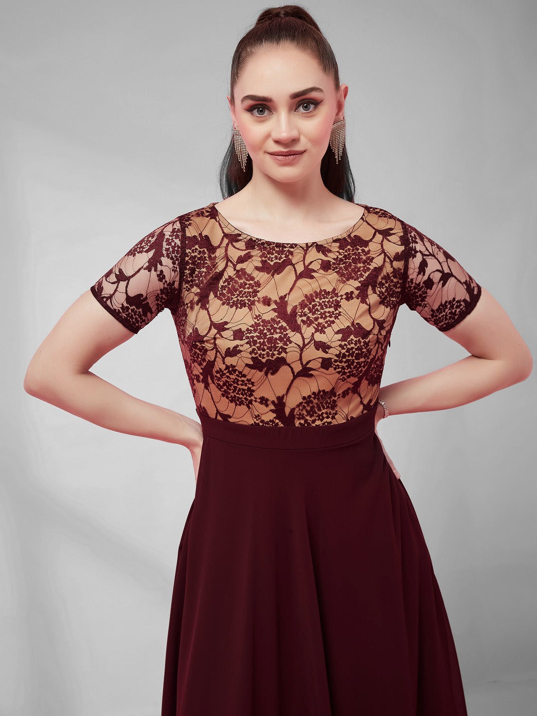 Wine & Beige Relaxed Fit Regular Georgette Dress for Women