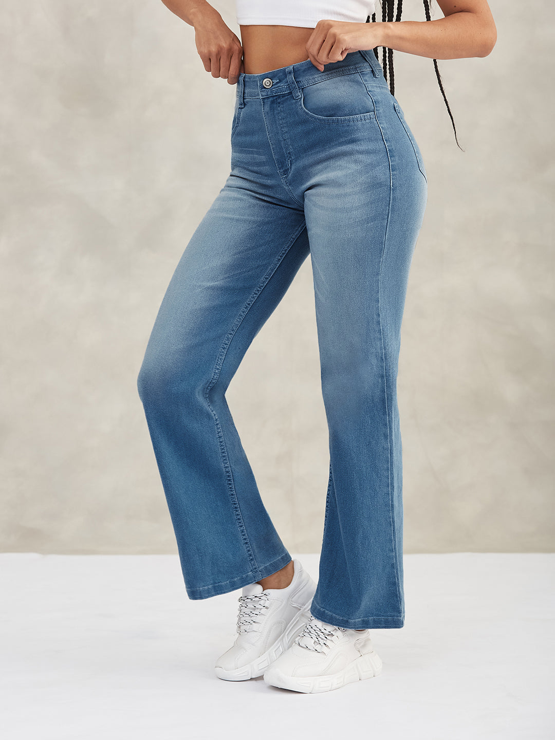 Women's Light Blue Wide-Leg Mid-Rise Blast-Effect Lightweight Denim Jeans