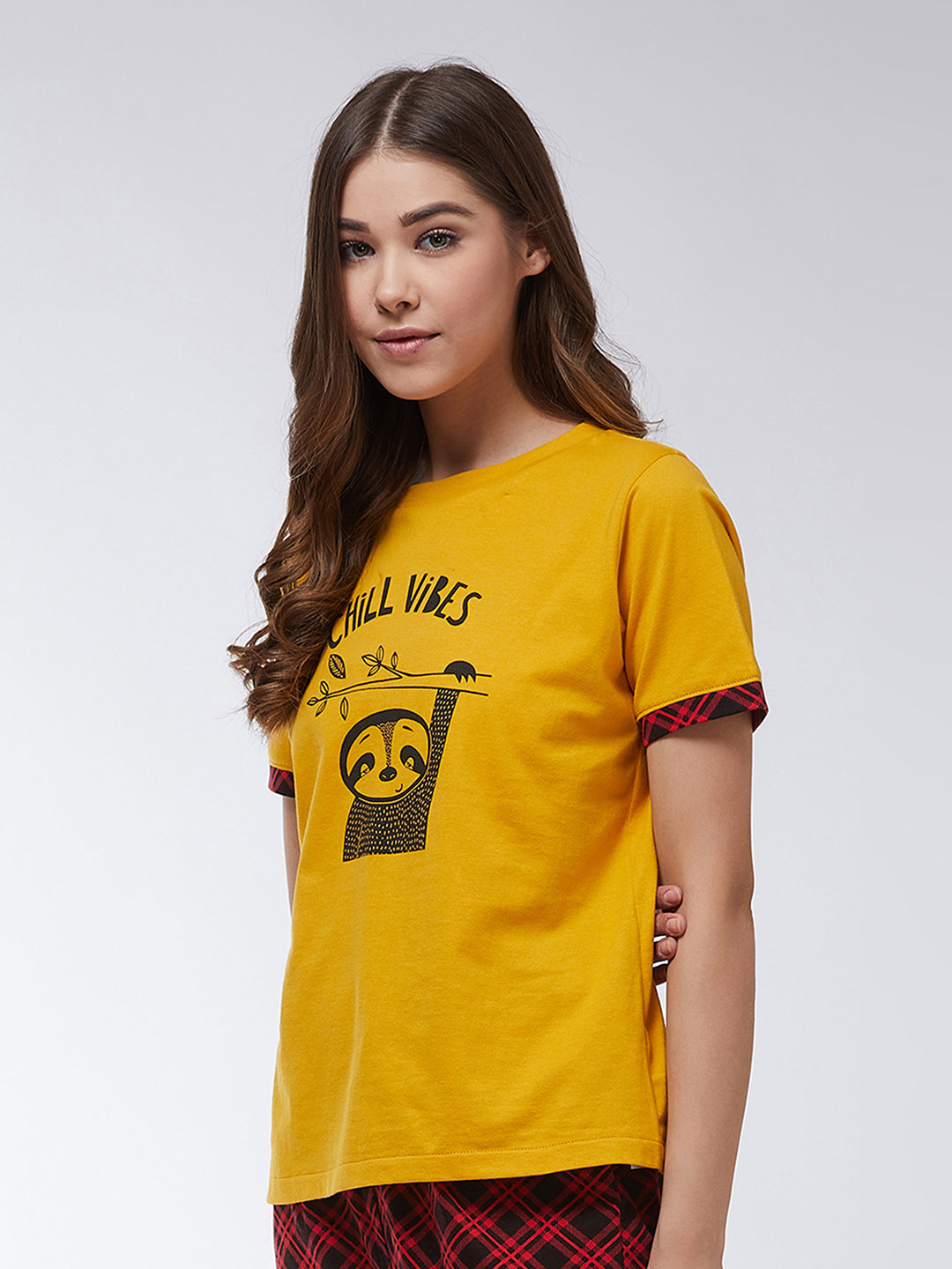 Women's Mustard Yellow Round Neck Short Sleeves Regular Length Printed T-shirt
