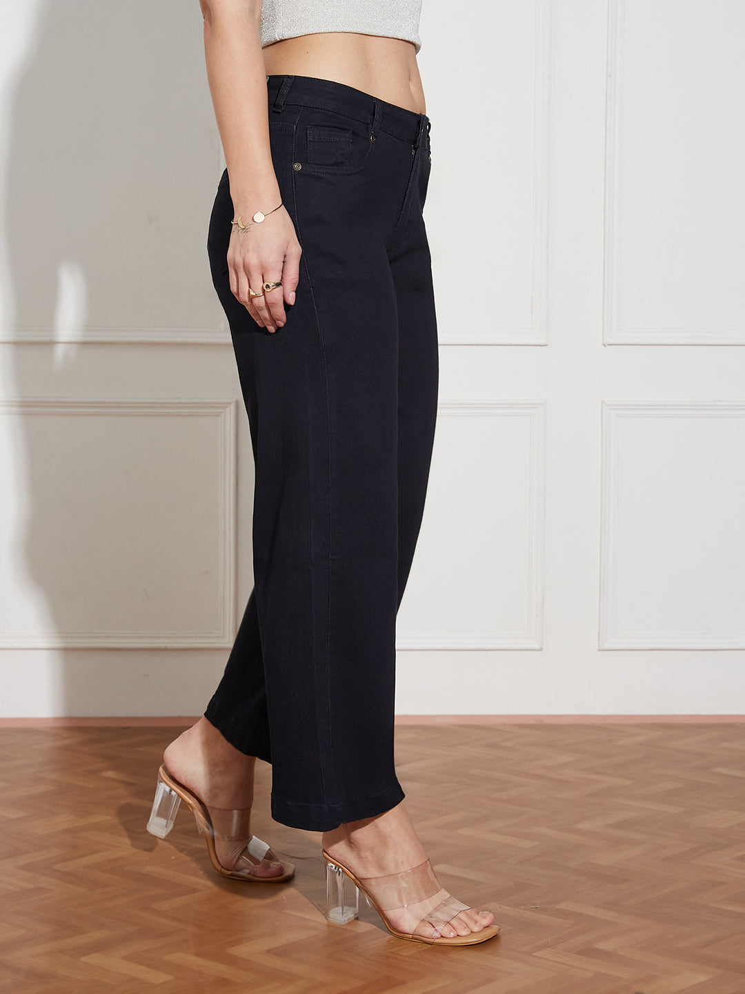 Women's Black Wide-Leg Mid Rise Clean Look Cropped Stretchable Denim Jeans