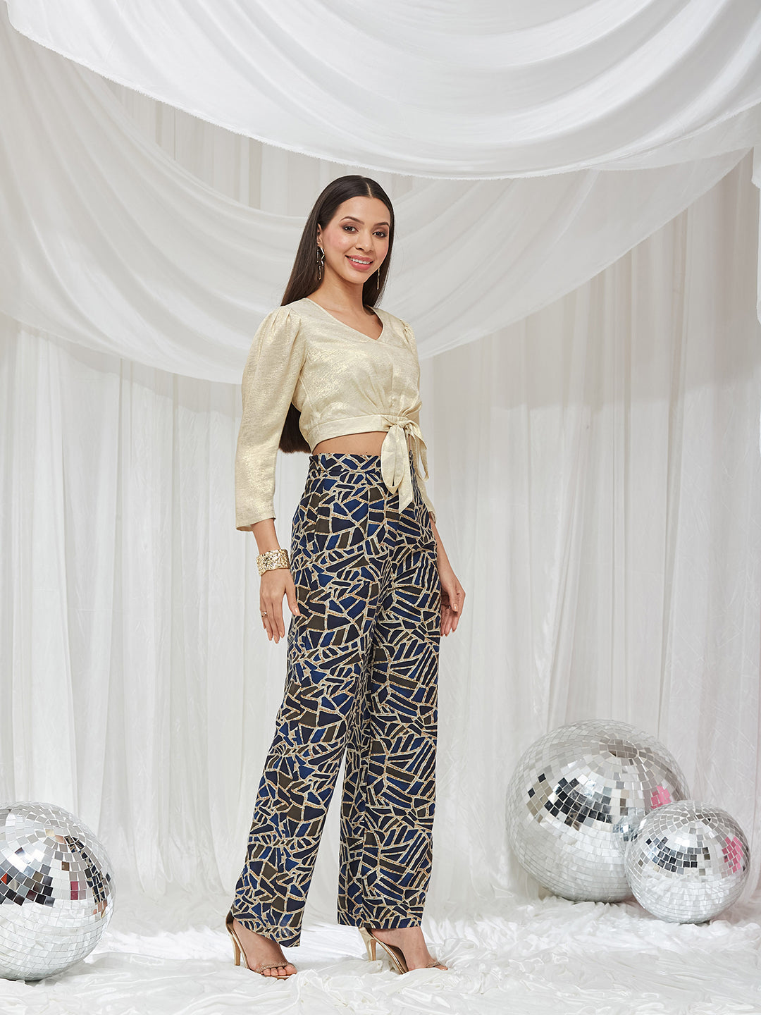 Multicolored-Base-Cream V-Neck Full Sleeve Geometric Tie-Up Regular Co Ord Set for Women