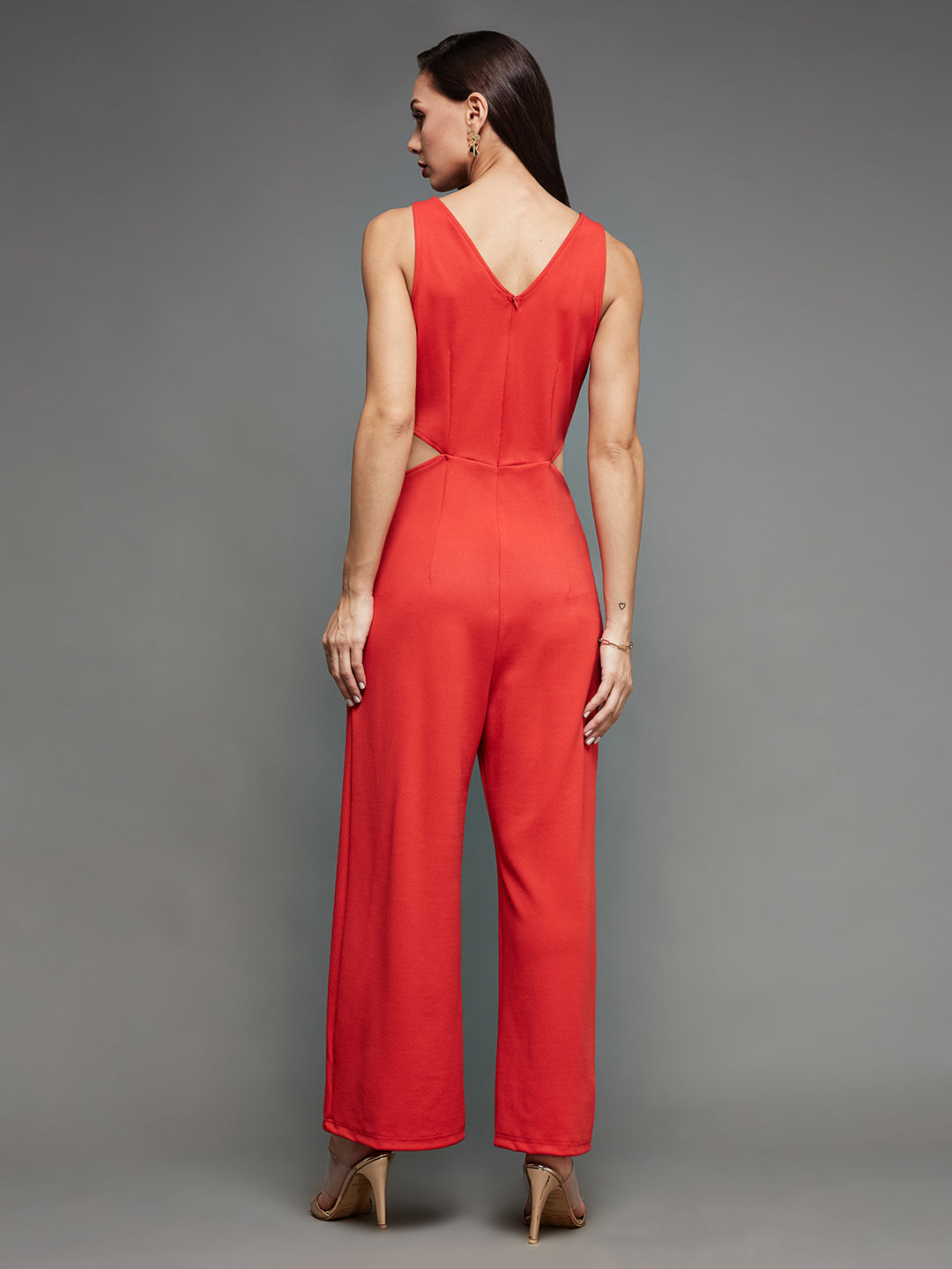 Crease Ease Women's Red Solid Slim Fit Round Neck Sleeveless Regular Length Waist Cut-Out Jumpsuit