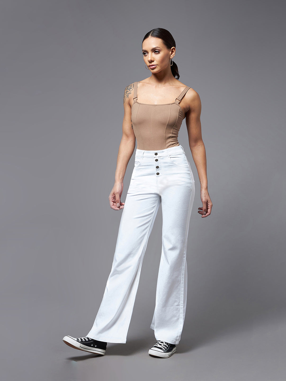24/7 Comfort White Bell-Bottom Bootcut Hourglass High-Rise Stretchable Denim Jeans