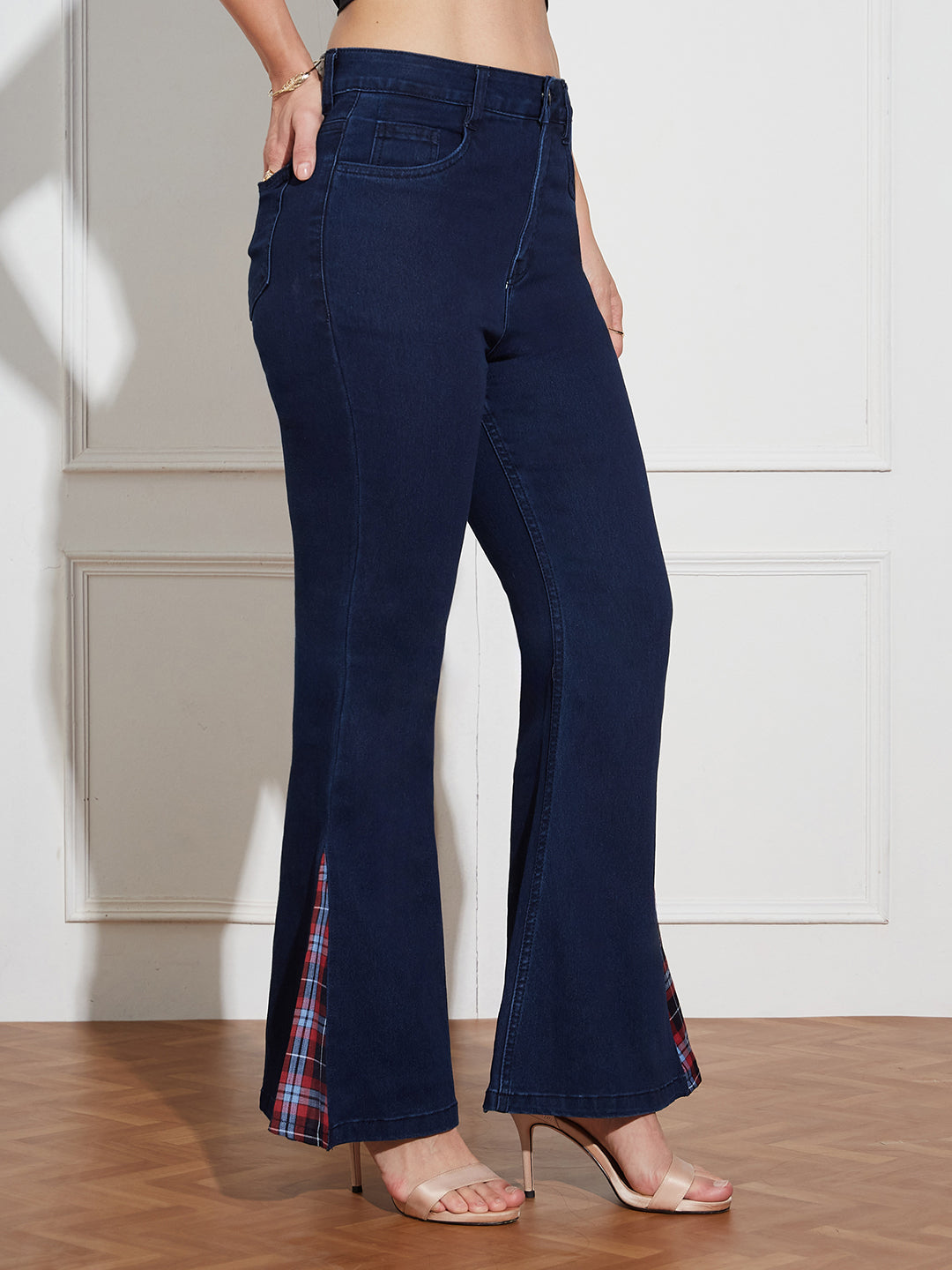 Women's Navy Blue High Rise Clean Look Stretchable Denim Bootcut Jeans