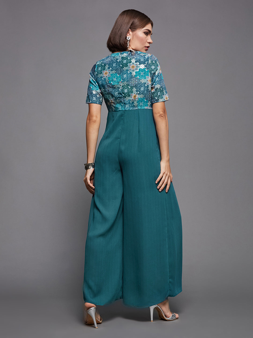 Women's Dusty Turquoise V-Neck Half Sleeves Pleated Solid Jumpsuit