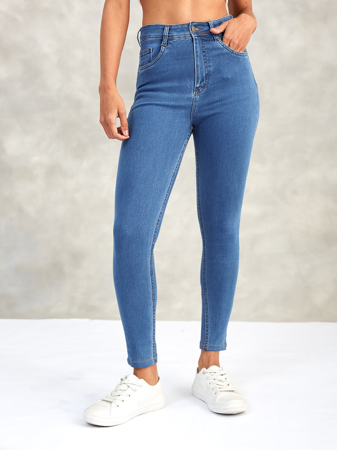 Women's Blue Skinny High-Rise Distressed Cropped Denim Jeans