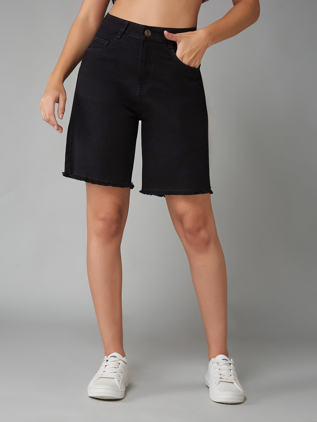 Women's Black Regular High-Rise Clean-Look Above Knee Stretchable Denim Shorts
