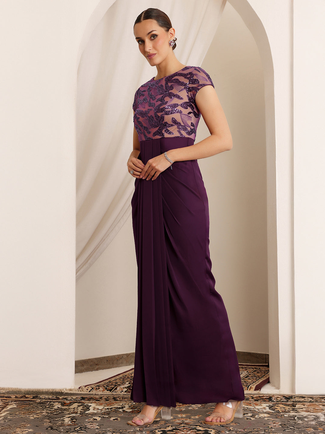 Women's Purple Round Neck Short Sleeve Embellished Pleated Satin Maxi Dress