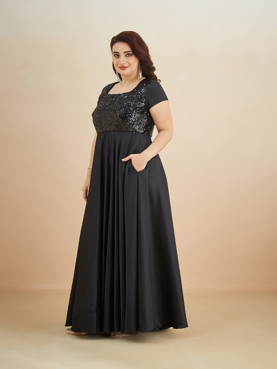 Black Square Neck Short Sleeve Embellished Polyester Fit & Flare Maxi Dress for Women