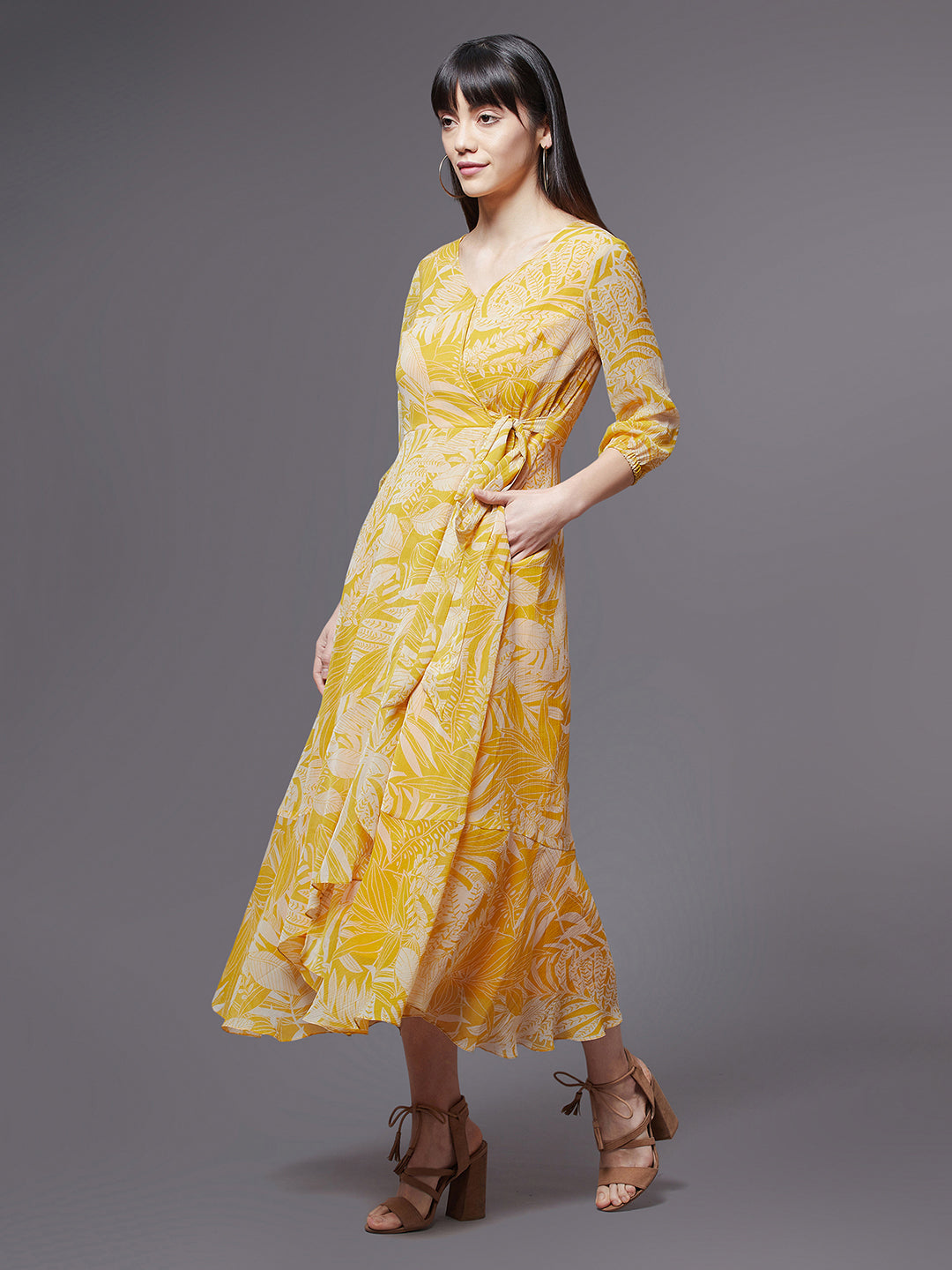 Women's Yellow & White V-Neck Full Sleeve Floral Layered Maxi Dress