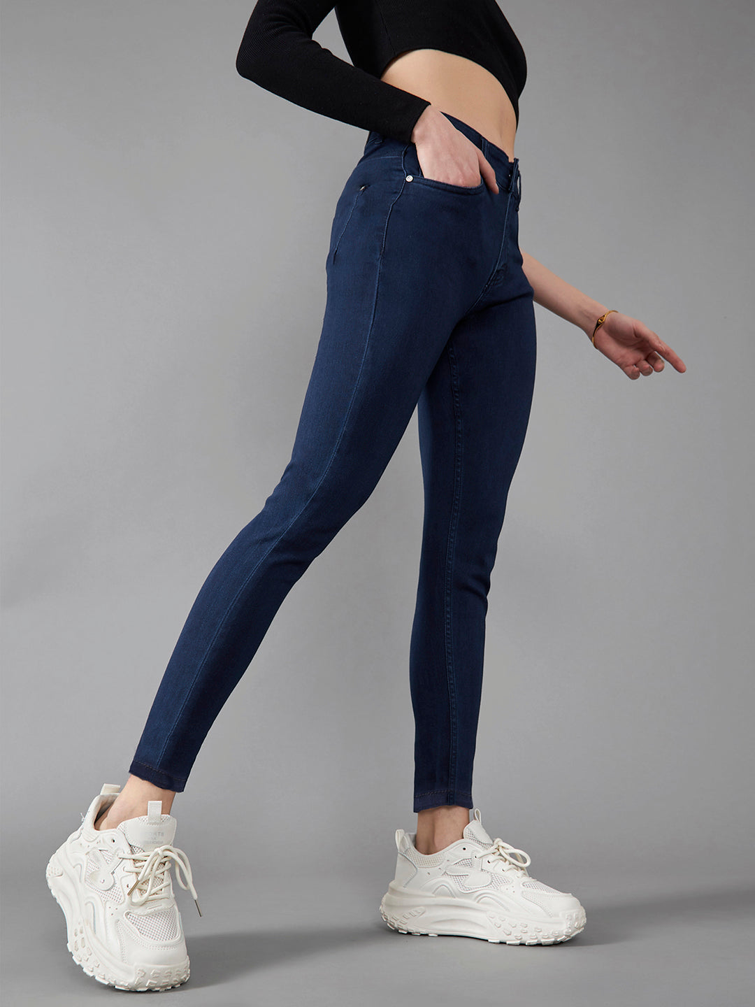 CHASEstretch™ Navy-Blue Skinny-Fit Mid-Rise Denim Jeans