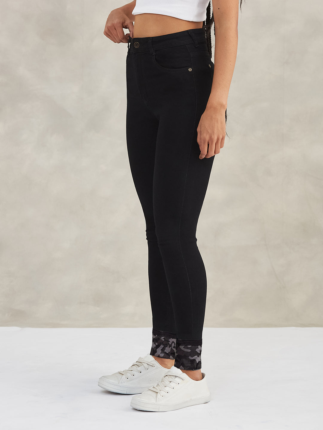 Women's Black High-Rise Slim-Fit Stretchable Denim Jeans