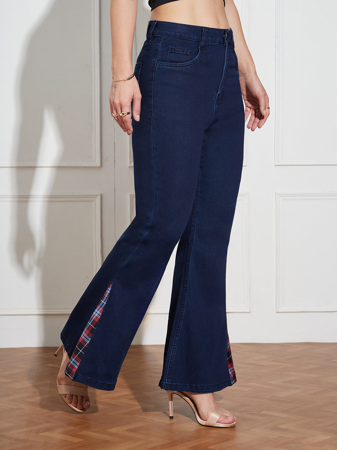 Women's Navy Blue High Rise Clean LooK Stretchable Denim Bootcut Jeans