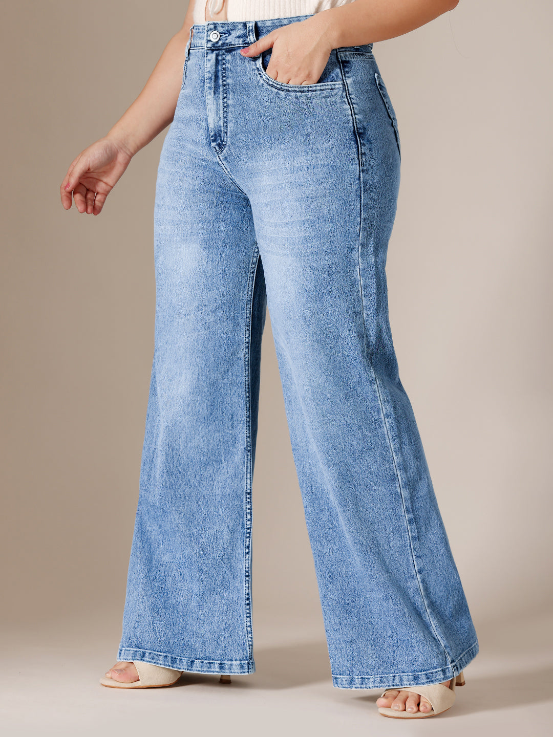 Light Blue Wide-Leg High Rise Clean Look Regular Length Stretchable Denim Jeans for Women