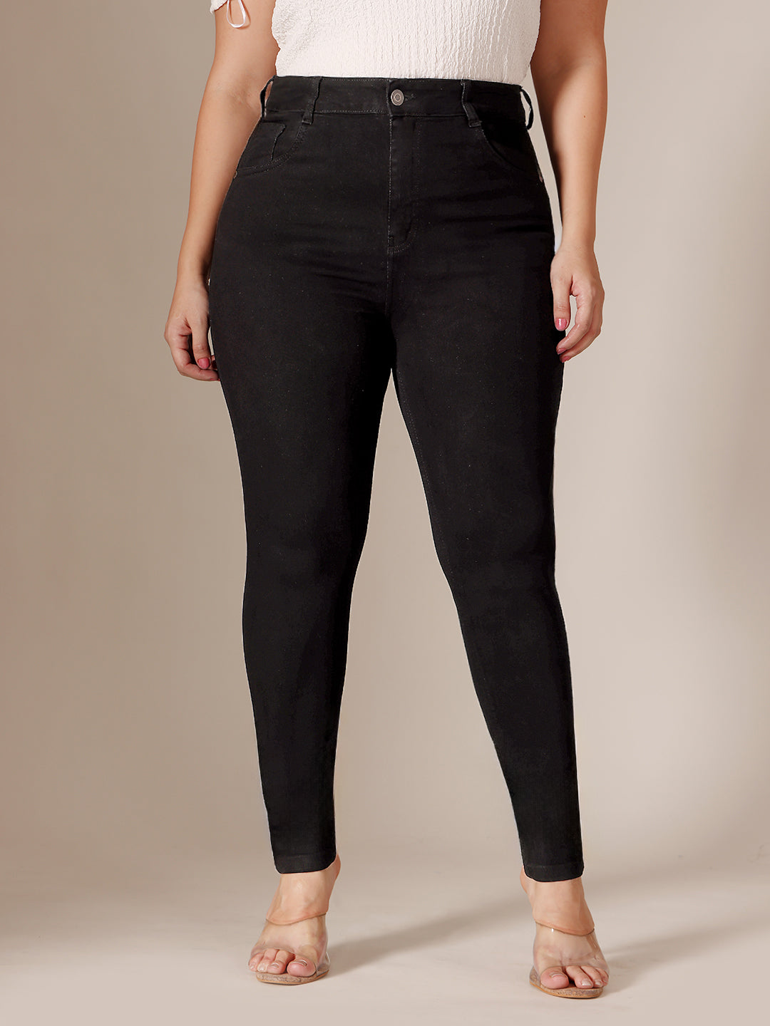 Black Skinny Fit High Rise Clean Look Regular Length Clean Look Stretchable Denim Jeans for Women