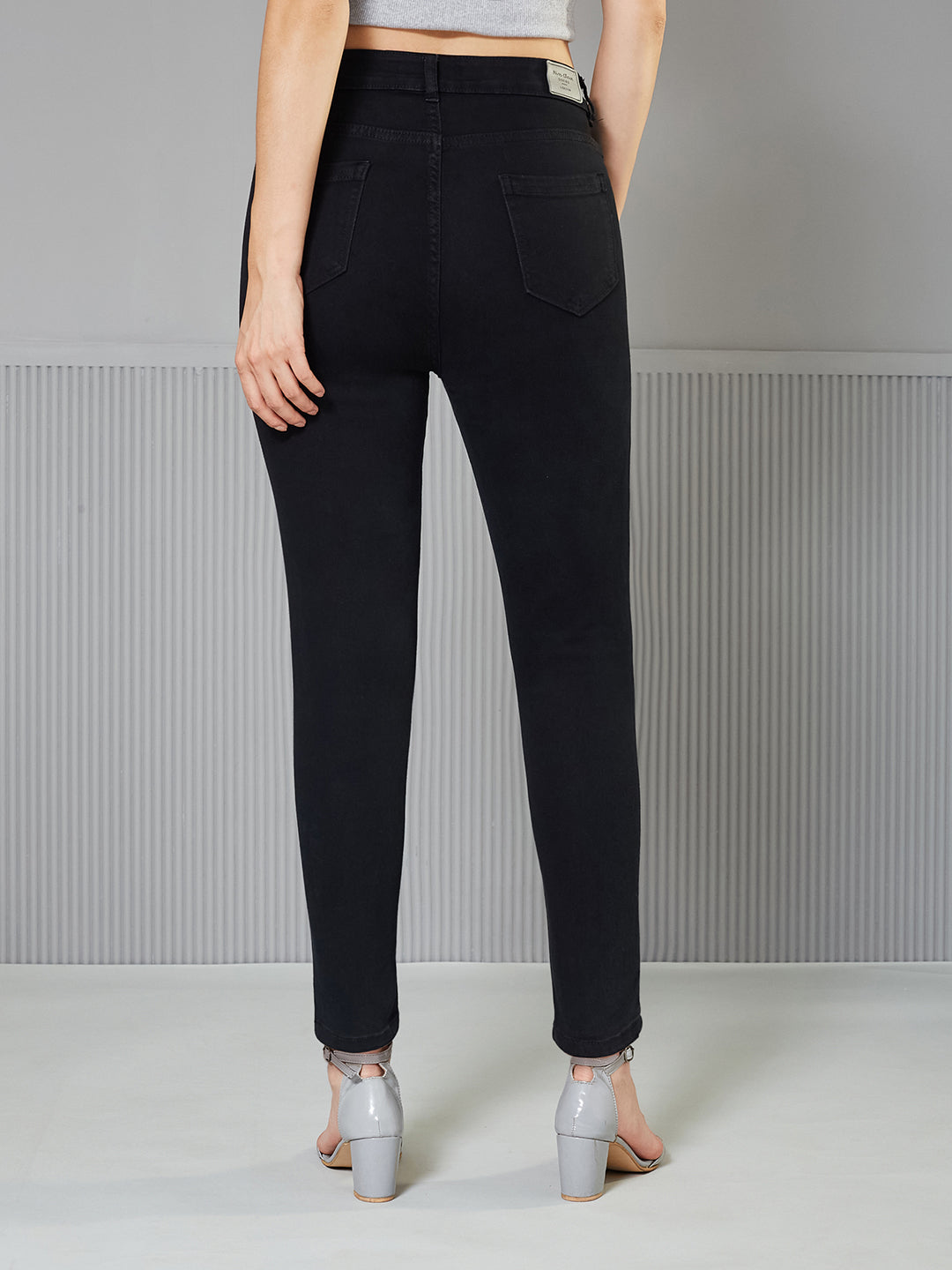 Women's Black Skinny High-Rise clean-look Regular Stretchable Denim Jeans