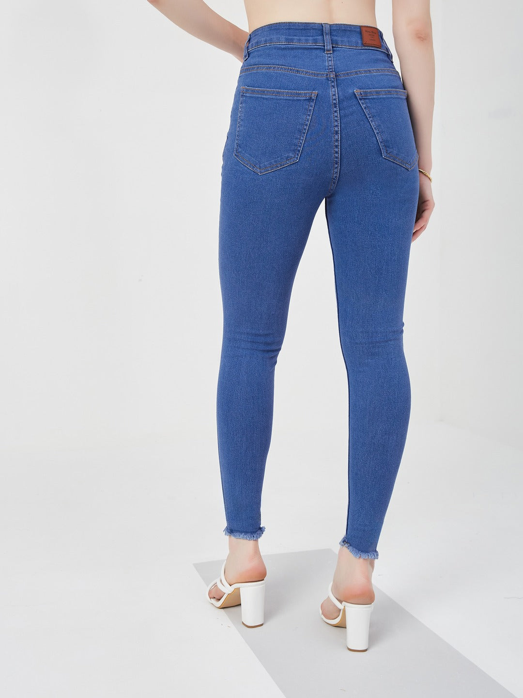 Blue Skinny high-rise Cropped Length Fringe Detailing Stretchable Denim Jeans for Women