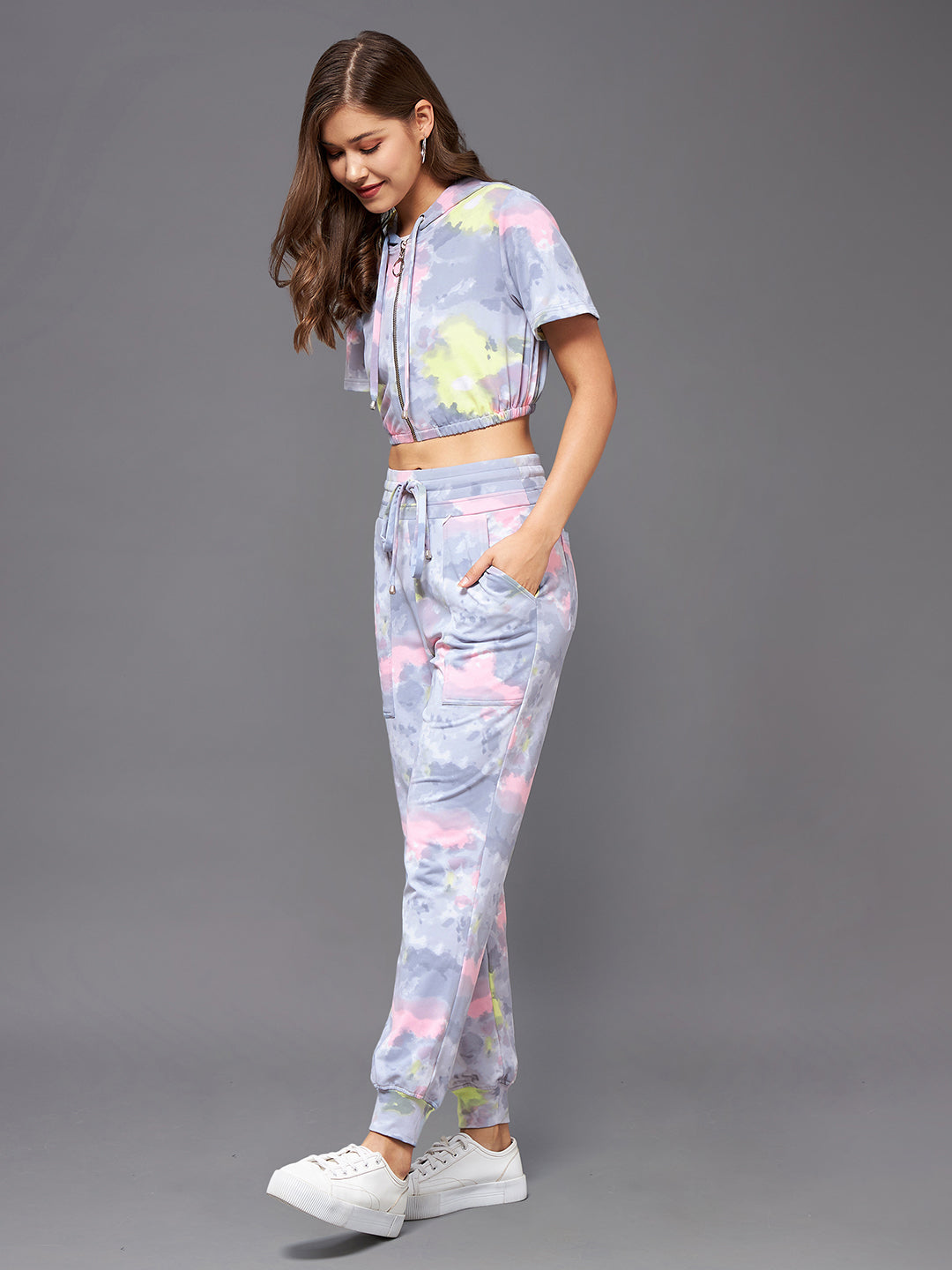 Women's Multicolored-Base-Grey Round Short Polyester Tie & Dye Crop Regular Co-ord Set