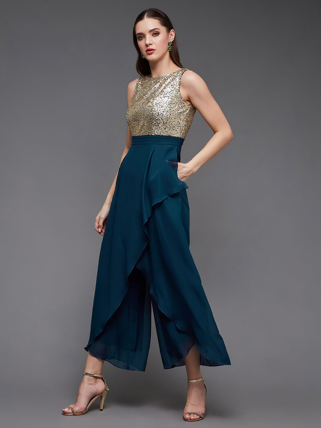 Women's Teal Sequined Relaxed Fit Round Neck Sleeveless Party Jumpsuit