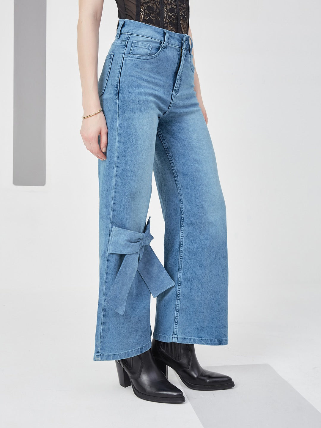 Light Blue Statement Bow Wide-Leg high-rise Regular Stretchable Denim Jeans for Women