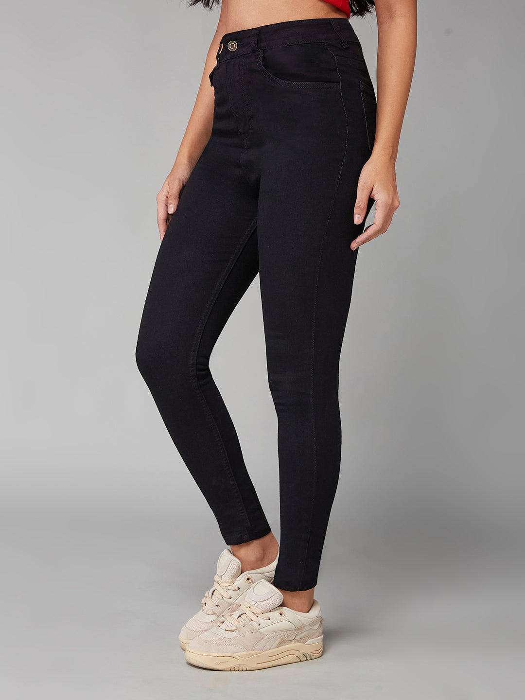 Women's Black Skinny High-Rise Stretchable Denim Jeans