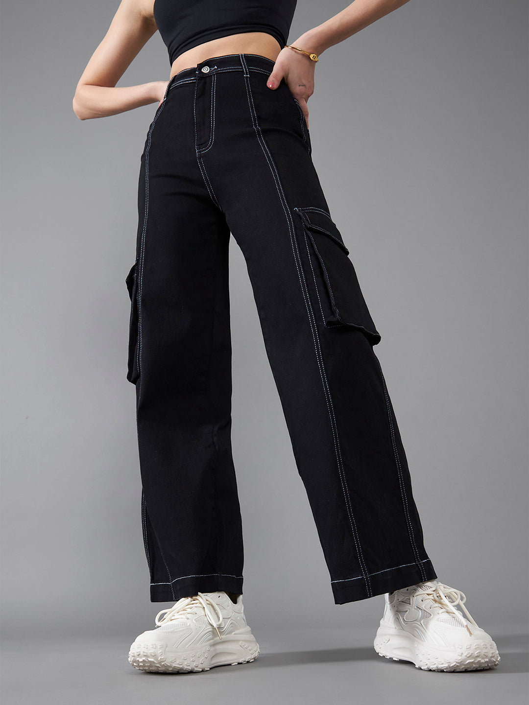 24/7 Comfort Black Wide-Leg High-Rise Stretchable Cargo Denim Jeans