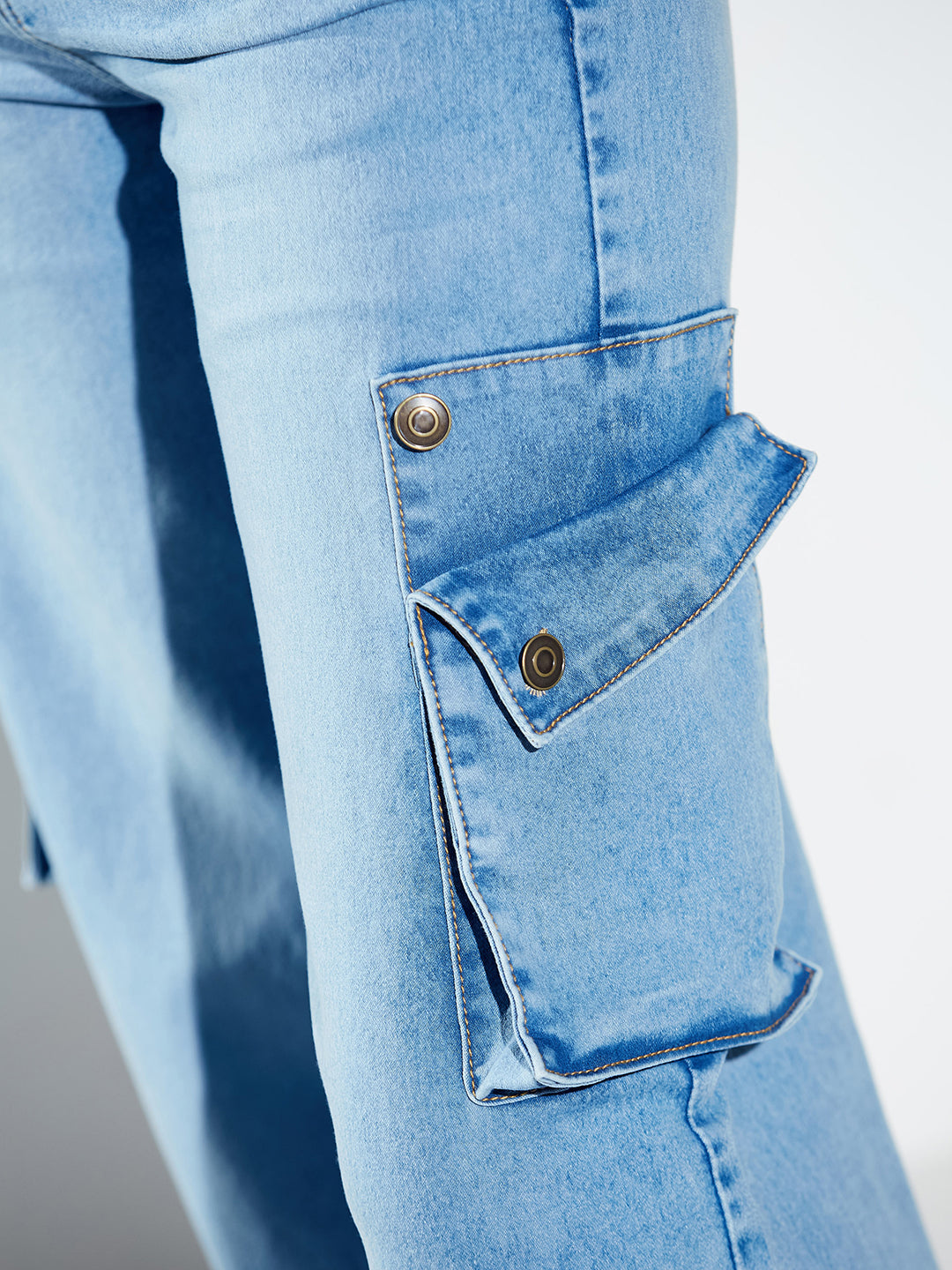 Blue Wide-Leg High-Rise Stretchable Denim Jeans for Women