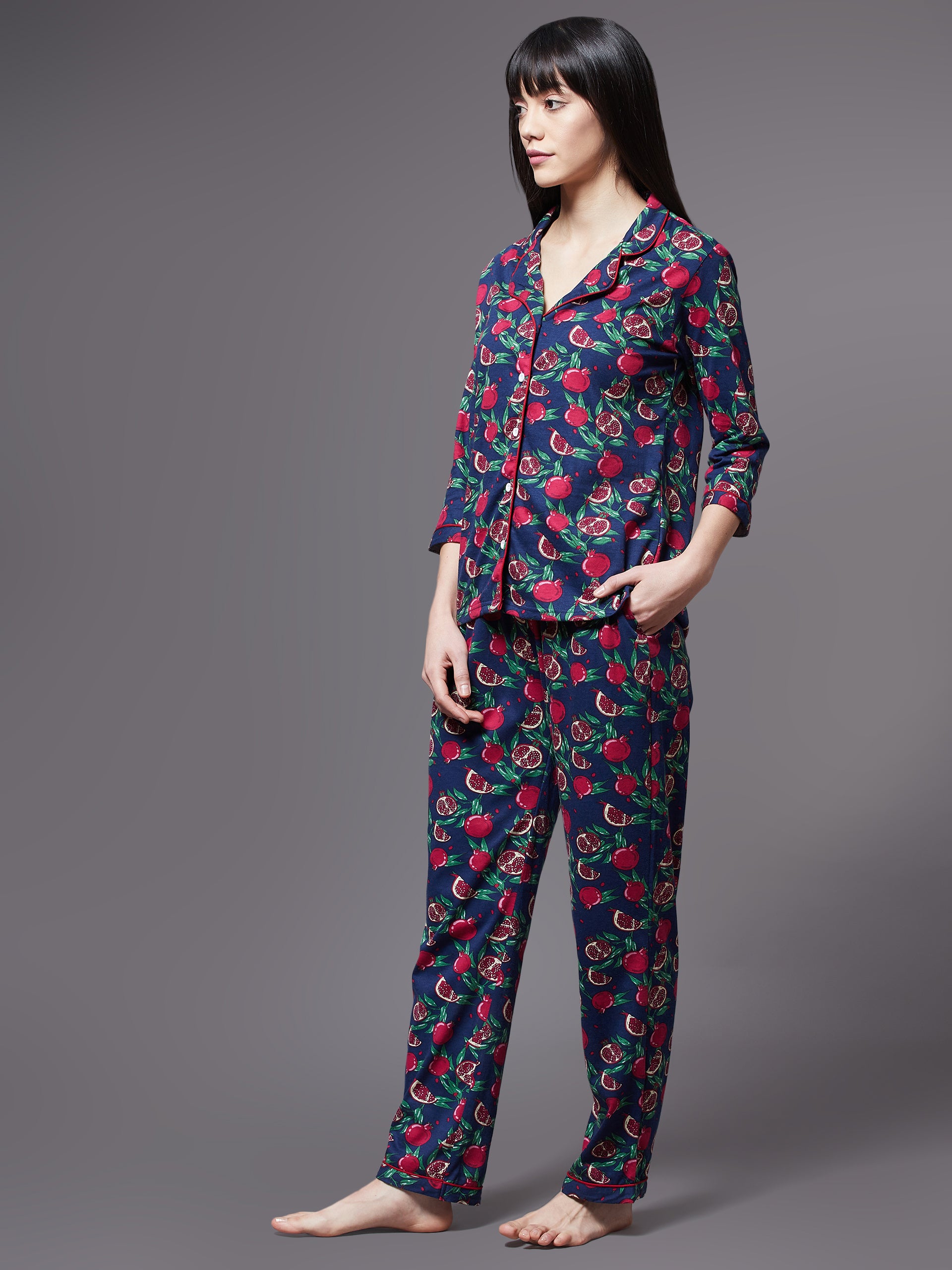 Women's Blue Round Neck 3/4 Sleeve Printed Regular Night Suit