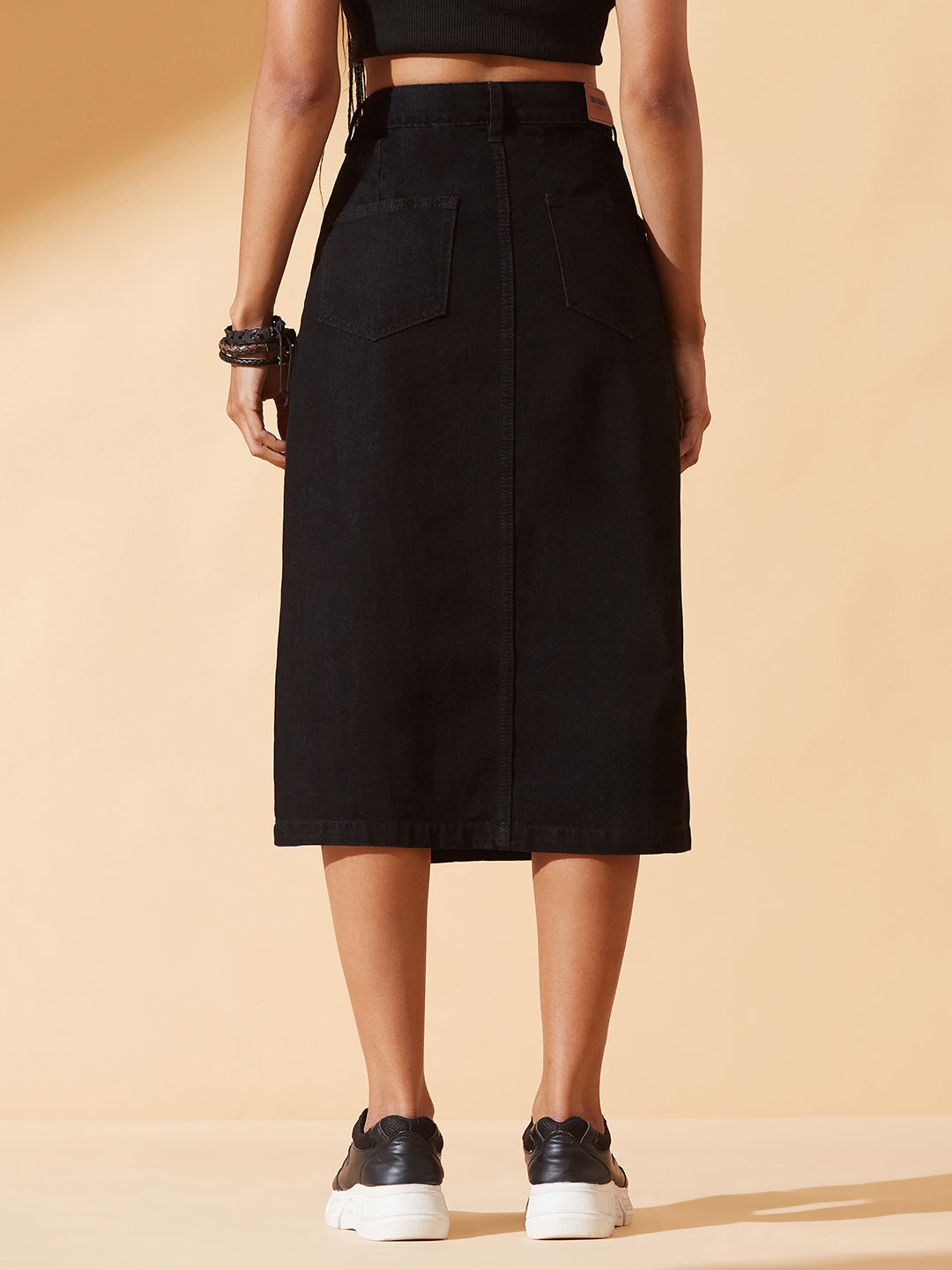Black Straight-Fit High-Rise Clean-Look Stretchable Denim Midi Skirt for Women
